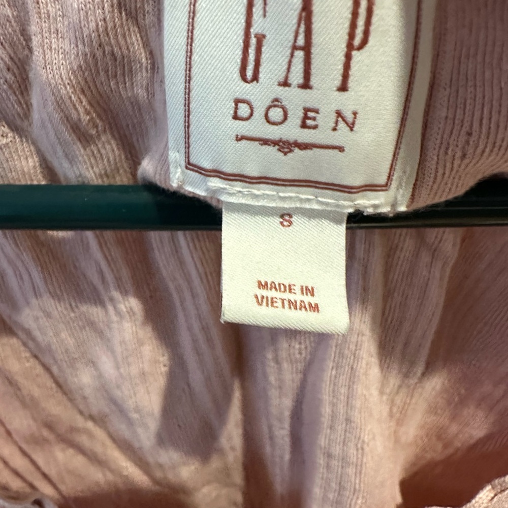 Doen + Gap Pointelle Top - Picture 2 of 2